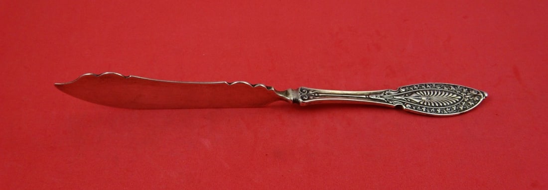Sterling Silver Master Butter Knife Flat Handle Princess Pattern 7.25 Inch: Sterling Silver Master Butter Knife Flat Handle Princess Pattern 7.25 Inch This is a sterling silver master butter knife featuring a flat handle with a twist design in the Princess pattern by John Pol