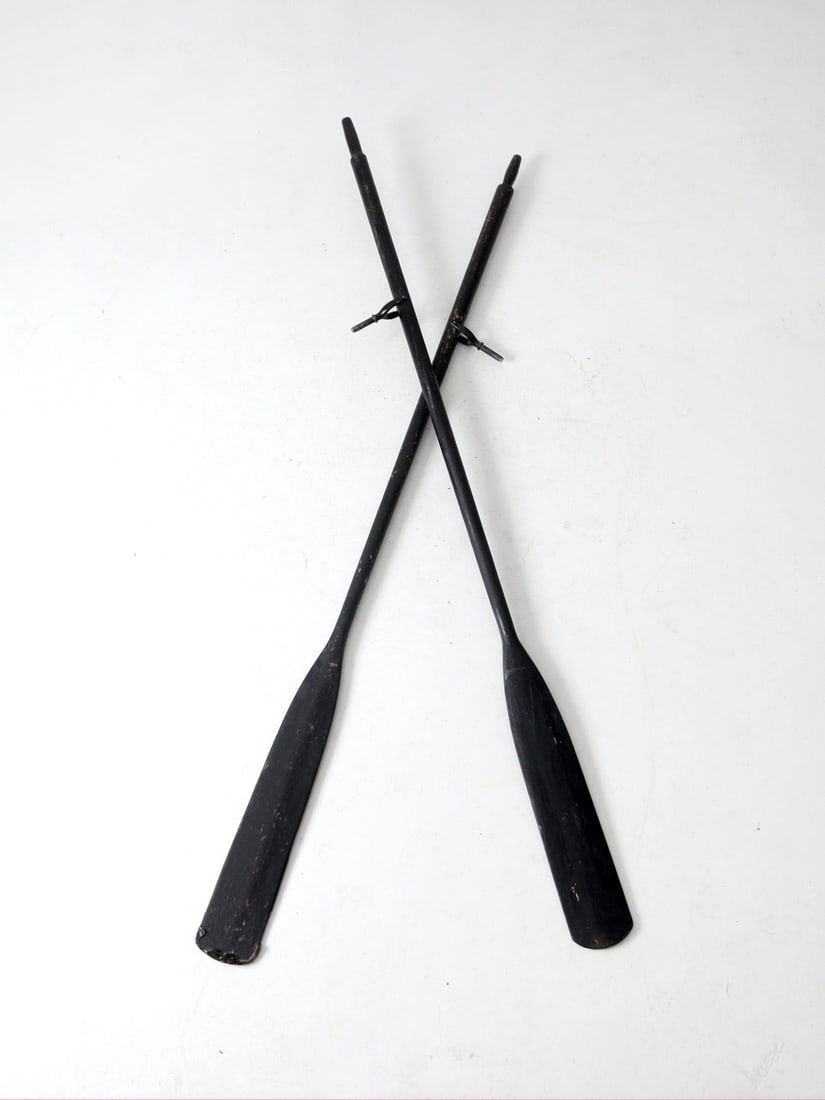 Nautical Vintage Wooden Oars Set 84 Inch Black Finish: Nautical Vintage Wooden Oars Set 84 Inch Black Finish Enhance your decor with these vintage painted wooden oars that exude nautical charm. Featuring a sleek black finish, these oars are designed with 