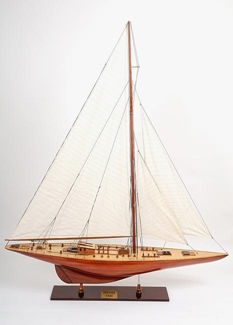 Hand-Built Endeavour J-Class Yacht Model Nautical Decor: Hand-Built Endeavour J-Class Yacht Model Nautical Decor This exquisite hand-built wooden J-Class yacht model showcases exceptional craftsmanship and meticulous attention to detail. Designed in a nauti