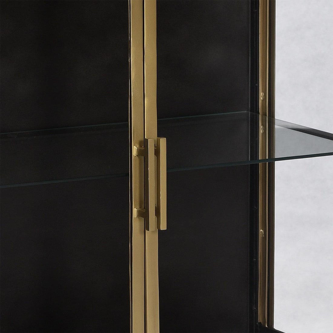 Traditional French Style Gunmetal Brass Sideboard: Traditional French Style Gunmetal Brass Sideboard This elegant sideboard features a traditional French style, beautifully crafted with antique gunmetal brass accents. The sideboard offers a sophistica