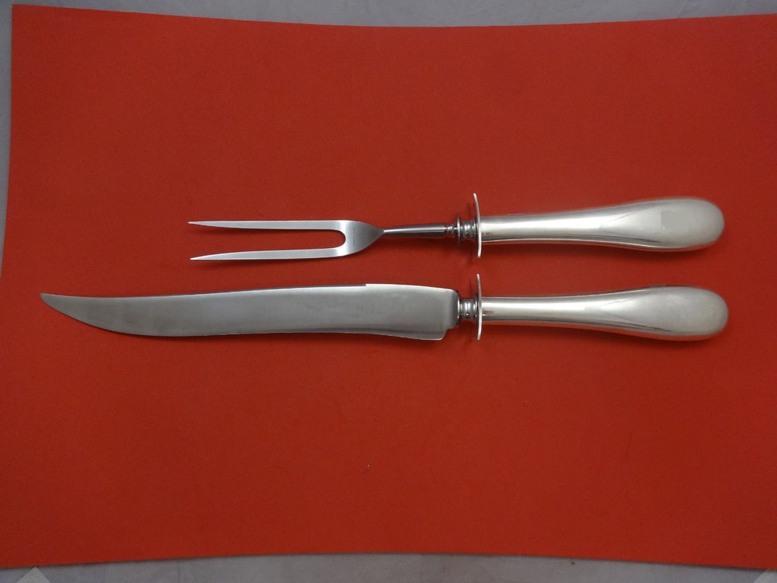 Porter Blanchard Round Sterling Silver Carving Set 2pc Knife Fork: Porter Blanchard Round Sterling Silver Carving Set 2pc Knife Fork This exquisite 2-piece roast carving set, crafted in sterling silver, features the elegant Round pattern by Porter Blanchard. The set 