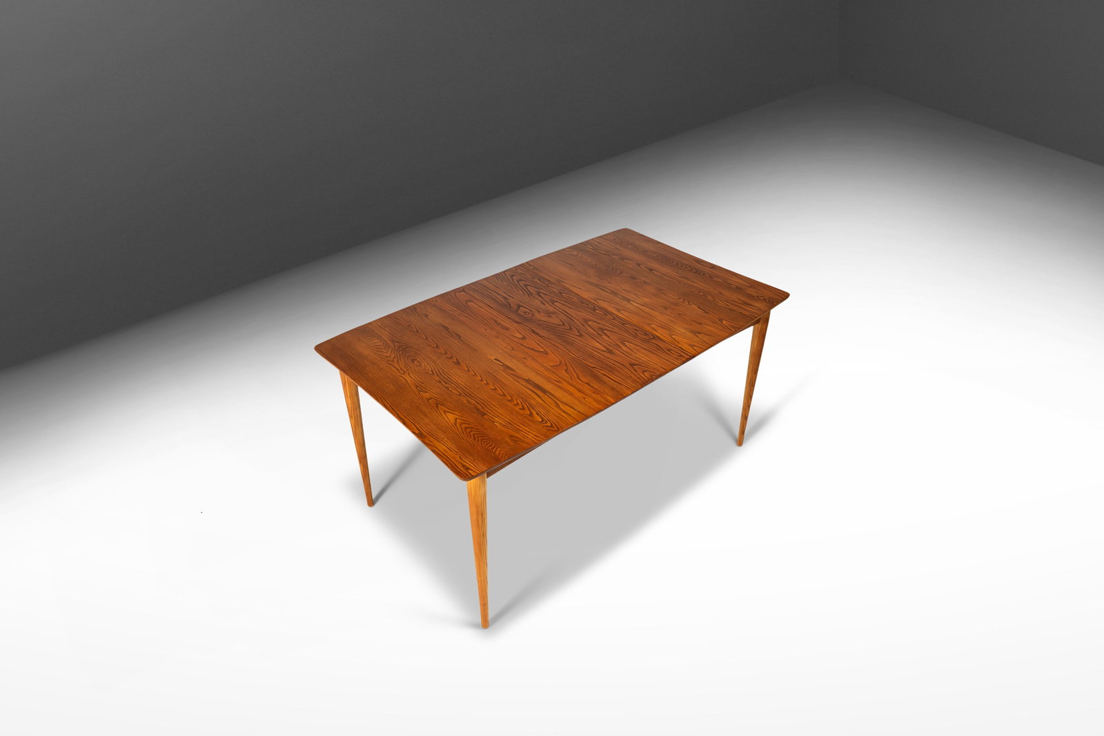 1960s Angular Mid Century Modern Solid Oak Dining Table USA - 8