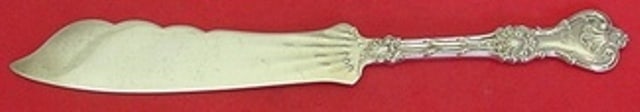 Whiting King Edward Sterling Silver Fish Knife 8 1/8 Inch: Whiting King Edward Sterling Silver Fish Knife 8 1/8 Inch This exquisite fish knife is part of the King Edward pattern by Whiting, crafted entirely from sterling silver. Measuring 8 1/8 inches, it fea