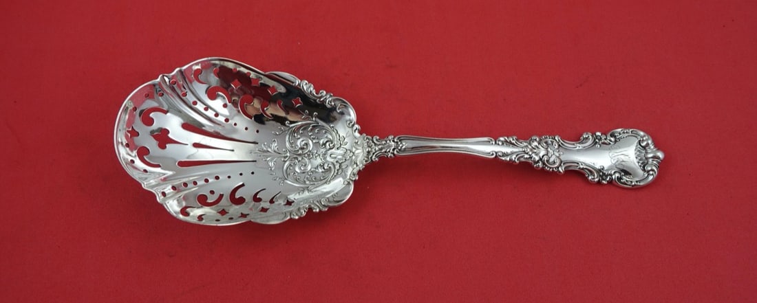Avalon by International Sterling Silver 9 Inch Pierced Chip Server (1 of 2)