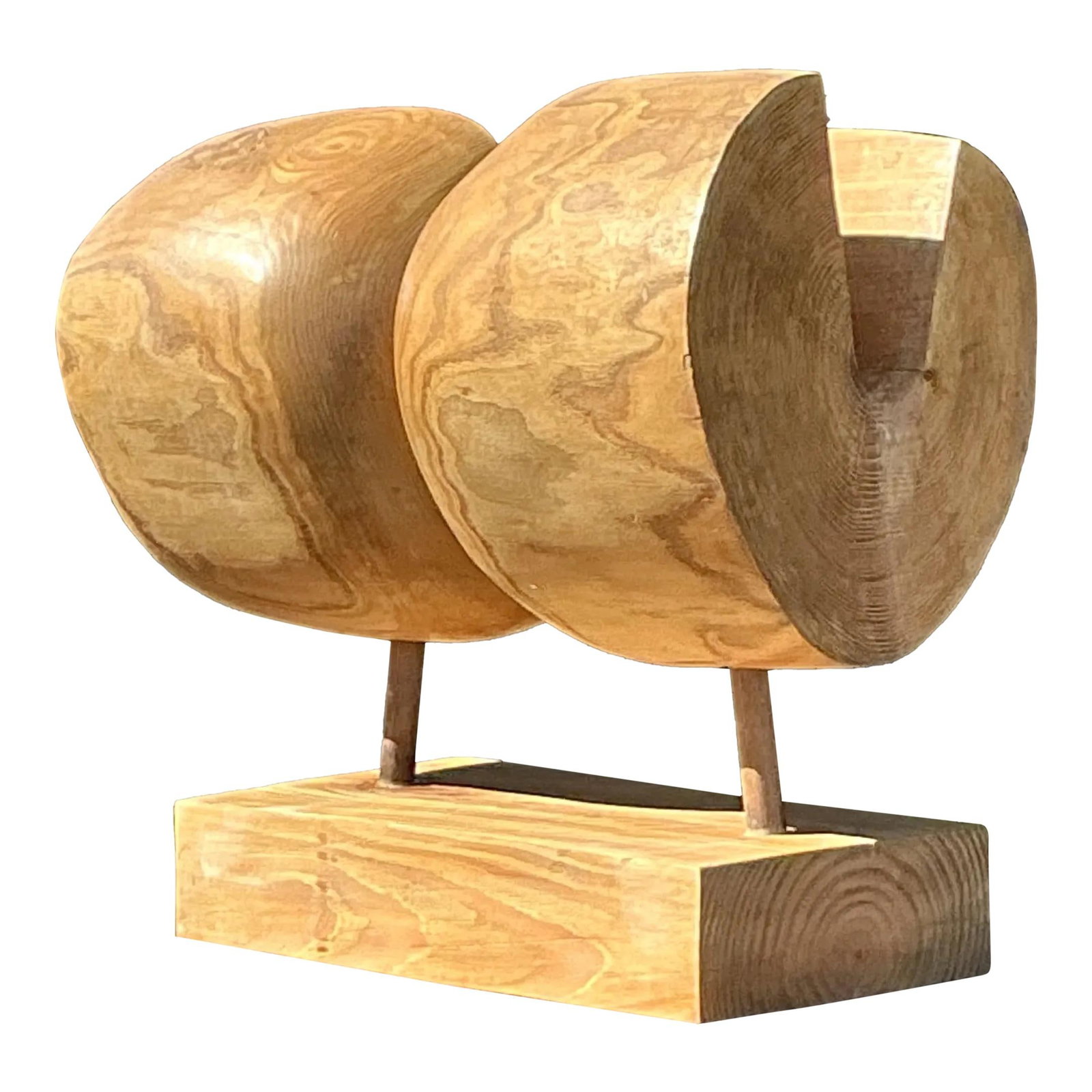 Vintage Boho Abstract Wood Sculpture 21 x 17 x 13 in: Vintage Boho Abstract Wood Sculpture 21 x 17 x 13 in Discover this vintage boho abstract sculpture, meticulously carved from rich wood, showcasing organic lines and a freeform design. This handcrafted