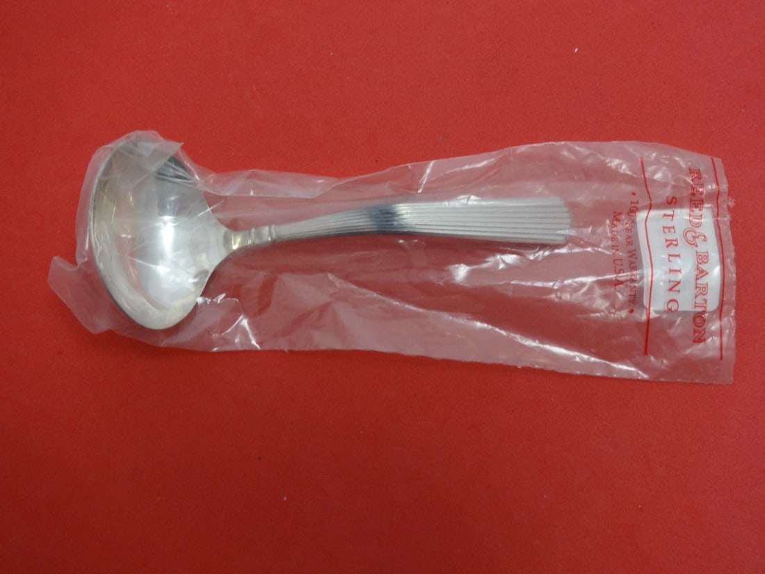Reed and Barton Ashmont Sterling Silver Gravy Ladle 6.75 Inches New (1 of 3)