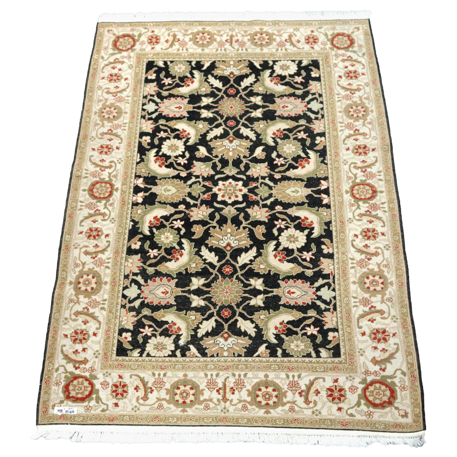 20th Century Persian Oushak Wool Area Rug Foliate Elements 6.5x9.5: 20th Century Persian Oushak Wool Area Rug Foliate Elements 6.5x9.5 This Persian Oushak carpet from the 20th century features detailed foliate elements, showcasing traditional craftsmanship. Made from 