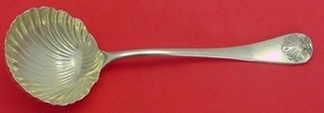 Stieff Williamsburg Shell Sterling Silver Gravy Ladle 7 5/8" (1 of 2)