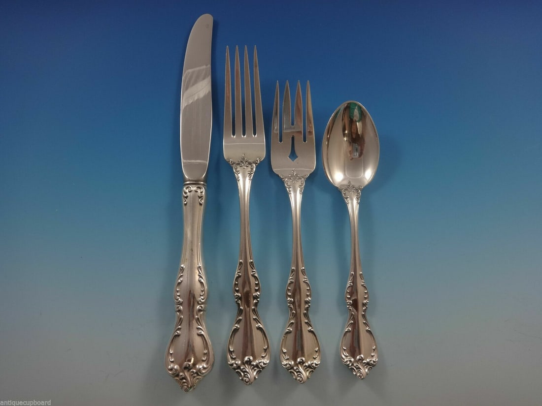 Towle Debussy Sterling Silver 4-Piece Place Setting Heirloom: Towle Debussy Sterling Silver 4-Piece Place Setting Heirloom Enhance your dining experience with this exquisite 4-piece regular size place setting in the elegant Debussy pattern by Towle. Crafted from