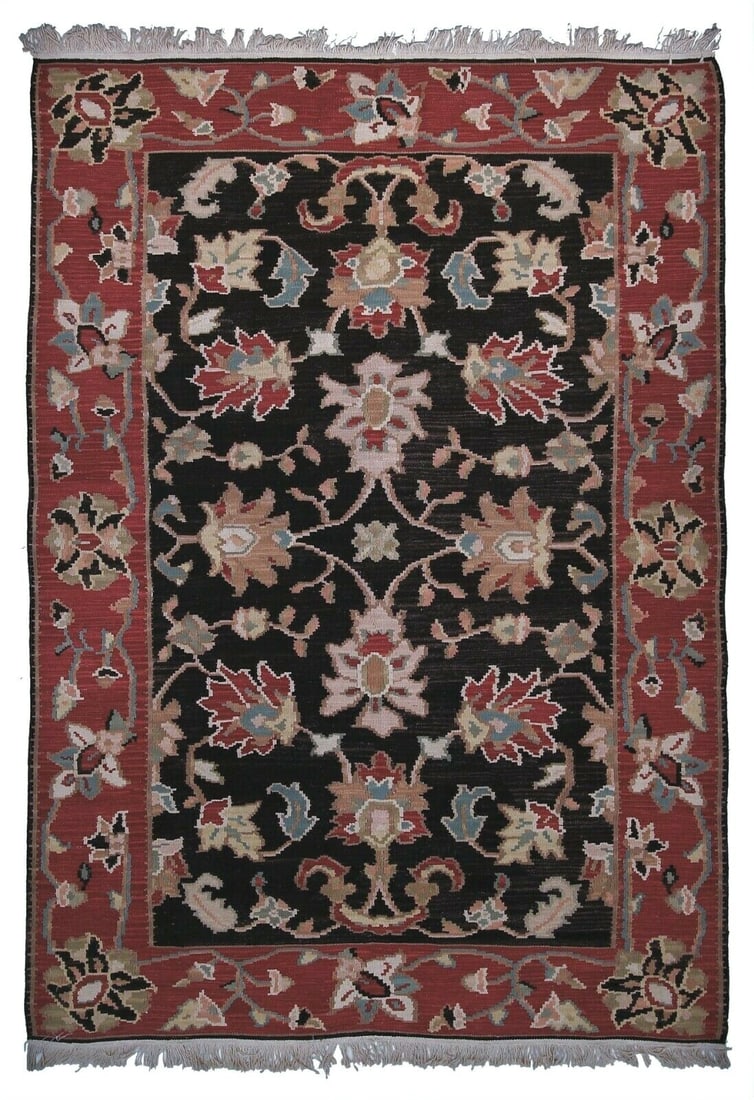 Vintage Turkish Kelim 6x9 Wool Flat Woven Floral Area Rug: Vintage Turkish Kelim 6x9 Wool Flat Woven Floral Area Rug This vintage Turkish Kelim area rug from circa 1960 features a flat-woven, reversible design with a geometric Bessarabian floral pattern. Expe