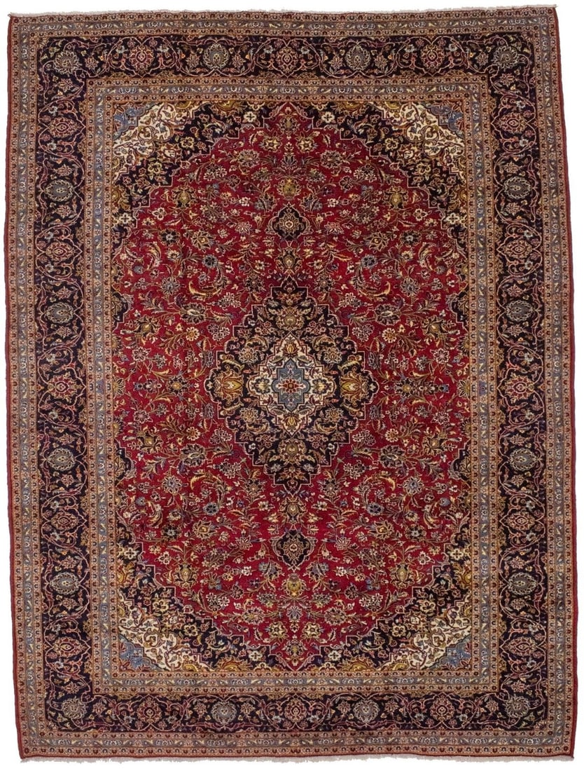 Large Vintage Hand-Knotted Wool Oriental Rug 10x13 Floral Design: Large Vintage Hand-Knotted Wool Oriental Rug 10x13 Floral Design Enhance your home with this stunning large hand-knotted vintage Oriental rug. Crafted from high-quality wool, this area rug showcases a