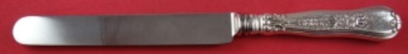 Tiffany & Co Olympian Sterling Silver Knife Blunt 9 3/8 inches: Tiffany & Co Olympian Sterling Silver Knife Blunt 9 3/8 inches Experience timeless elegance with this Olympian pattern knife by Tiffany & Co. Crafted from high-quality sterling silver, this regular kn