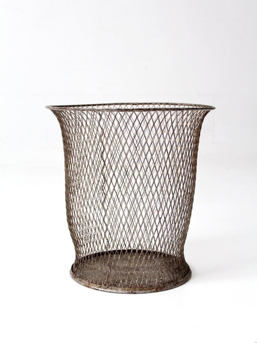 Early 20th Century Wire Mesh Waste Basket Northwestern Expanded Metal Co Chicago (1 of 13)