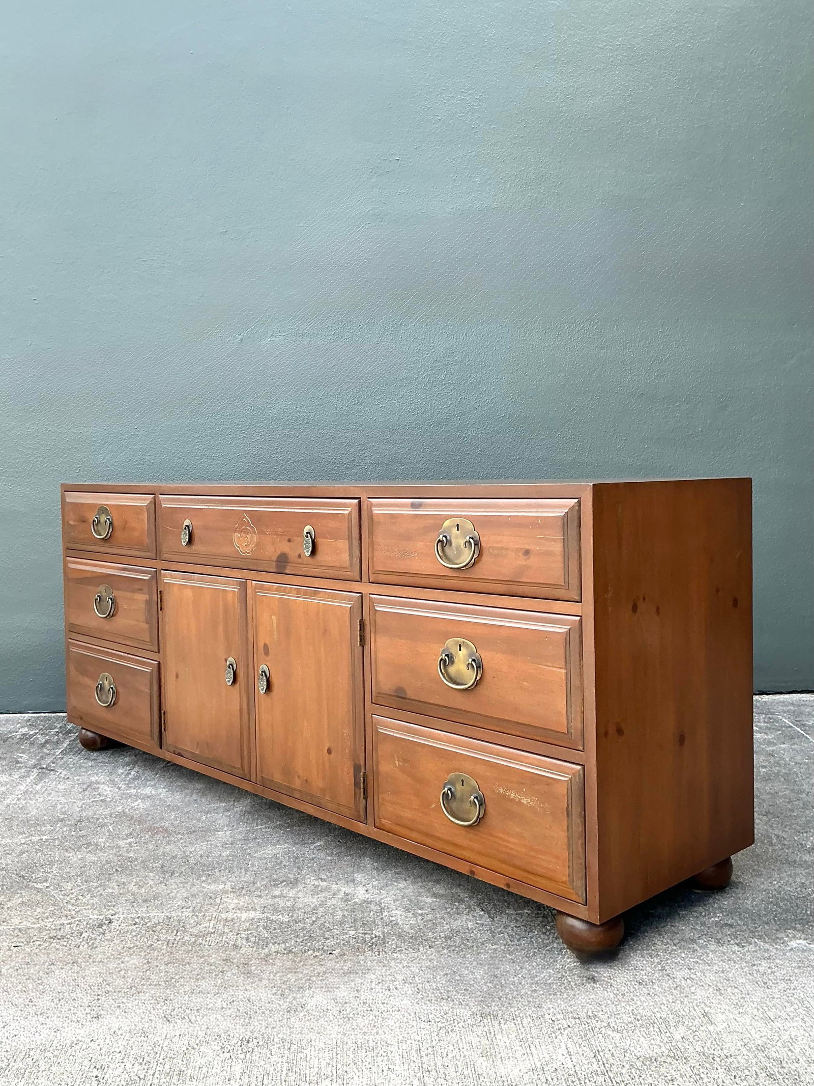 Henredon Pine Sideboard with Brass Batwing Pulls - 6