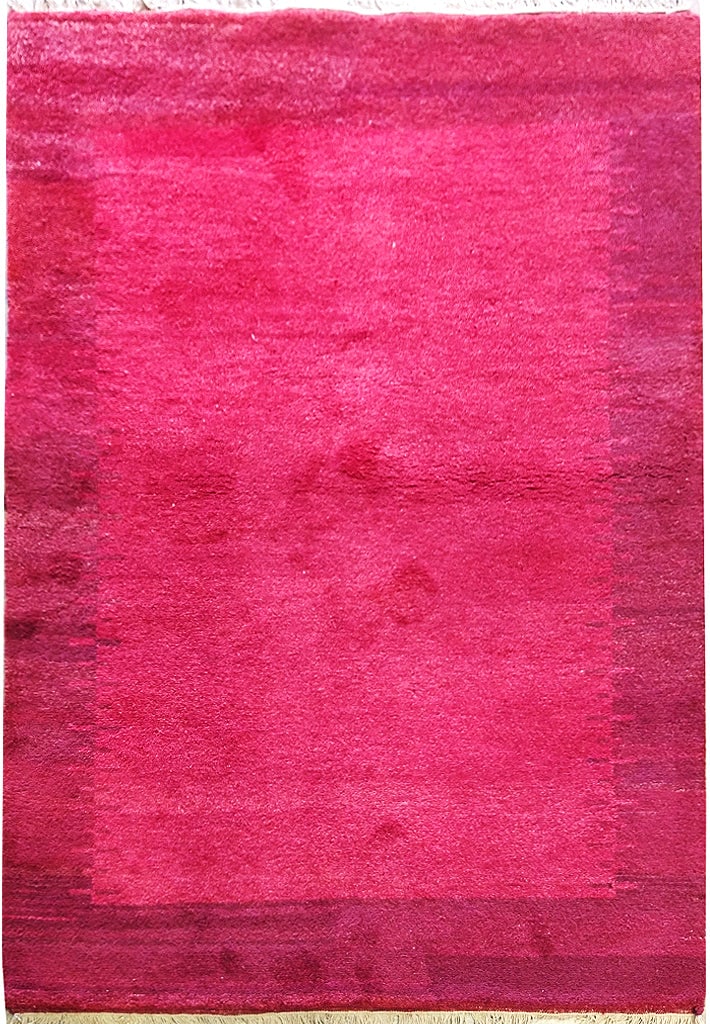 5' x 6' Handmade Wool Solid Red Gabbeh Rug Clearance Sale: 5' x 6' Handmade Wool Solid Red Gabbeh Rug Clearance Sale Free continental US Shipping Enhance your living space with this stunning 5' x 6' Handmade Wool Solid Red Gabbeh Contemporary Rug. The vibrant