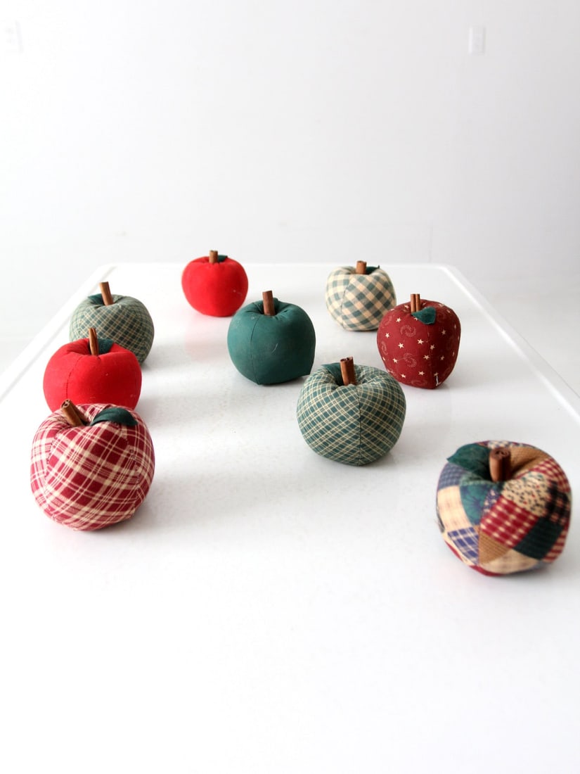 Vintage Handcrafted Apple Ornaments Set of 9 for Autumn Decor: Vintage Handcrafted Apple Ornaments Set of 9 for Autumn Decor This charming set includes nine vintage hand-crafted apple ornaments, perfect for adding a sweet country touch to your autumn decor. Each 