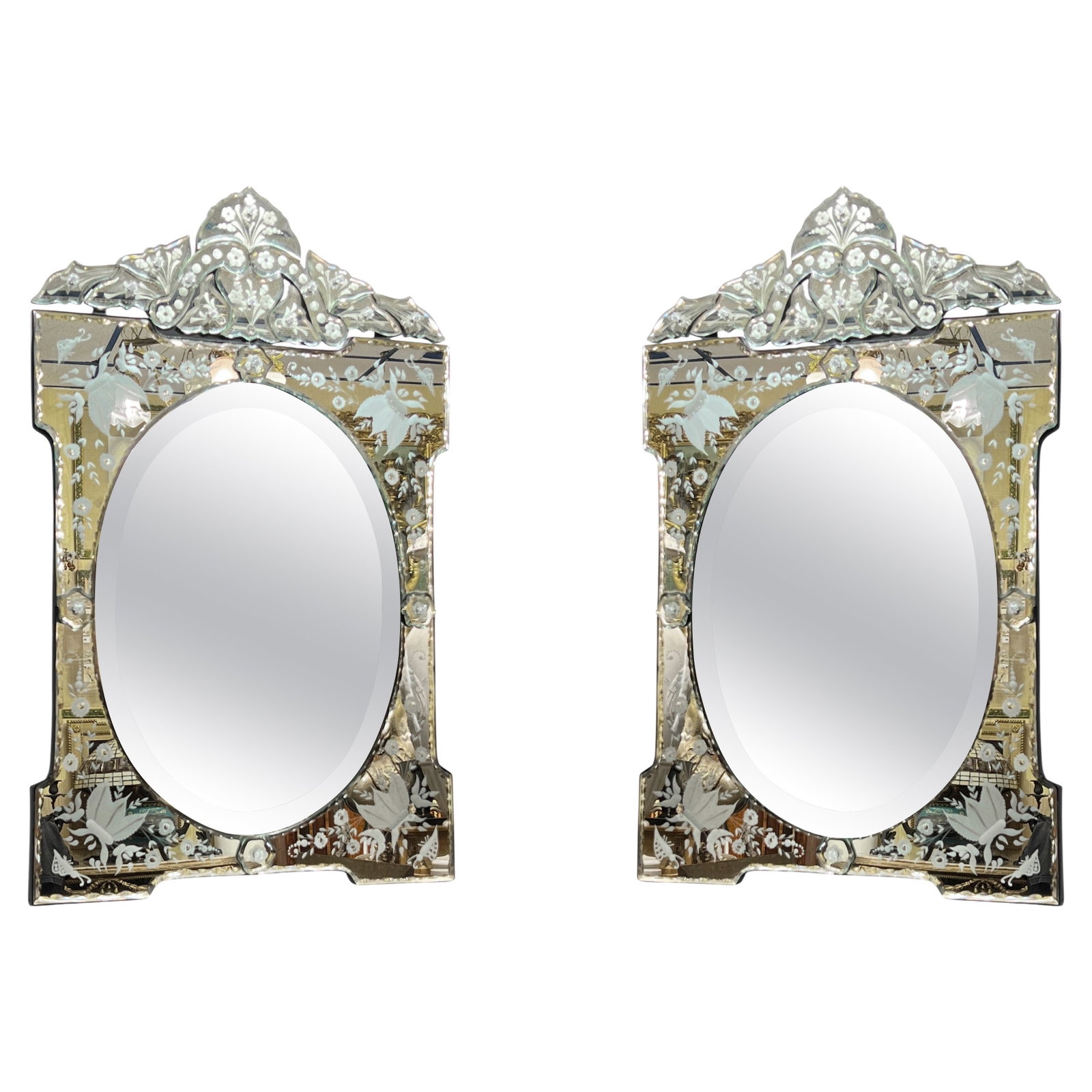 Set of 2 Vintage Venetian Wall Mirrors With Floral Engraving (1 of 9)