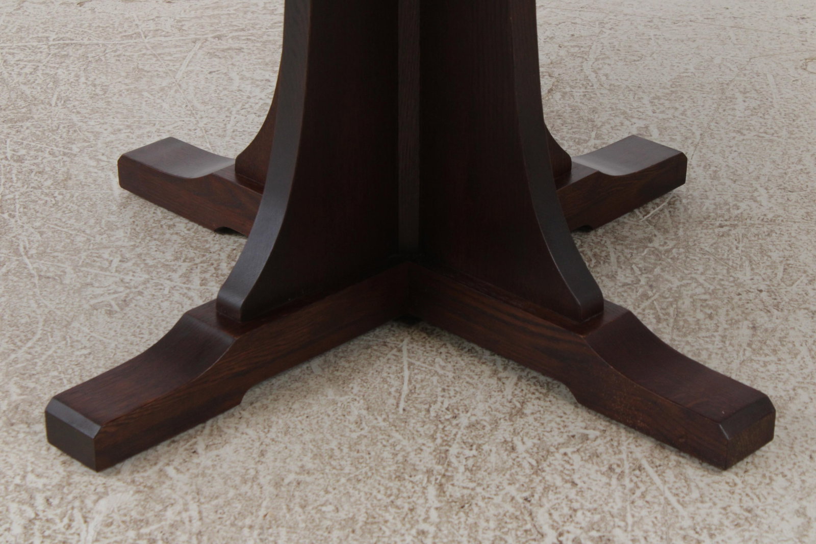 Arts and Crafts Solid Oak Round Dining Table with Split Pedestal Base - 8