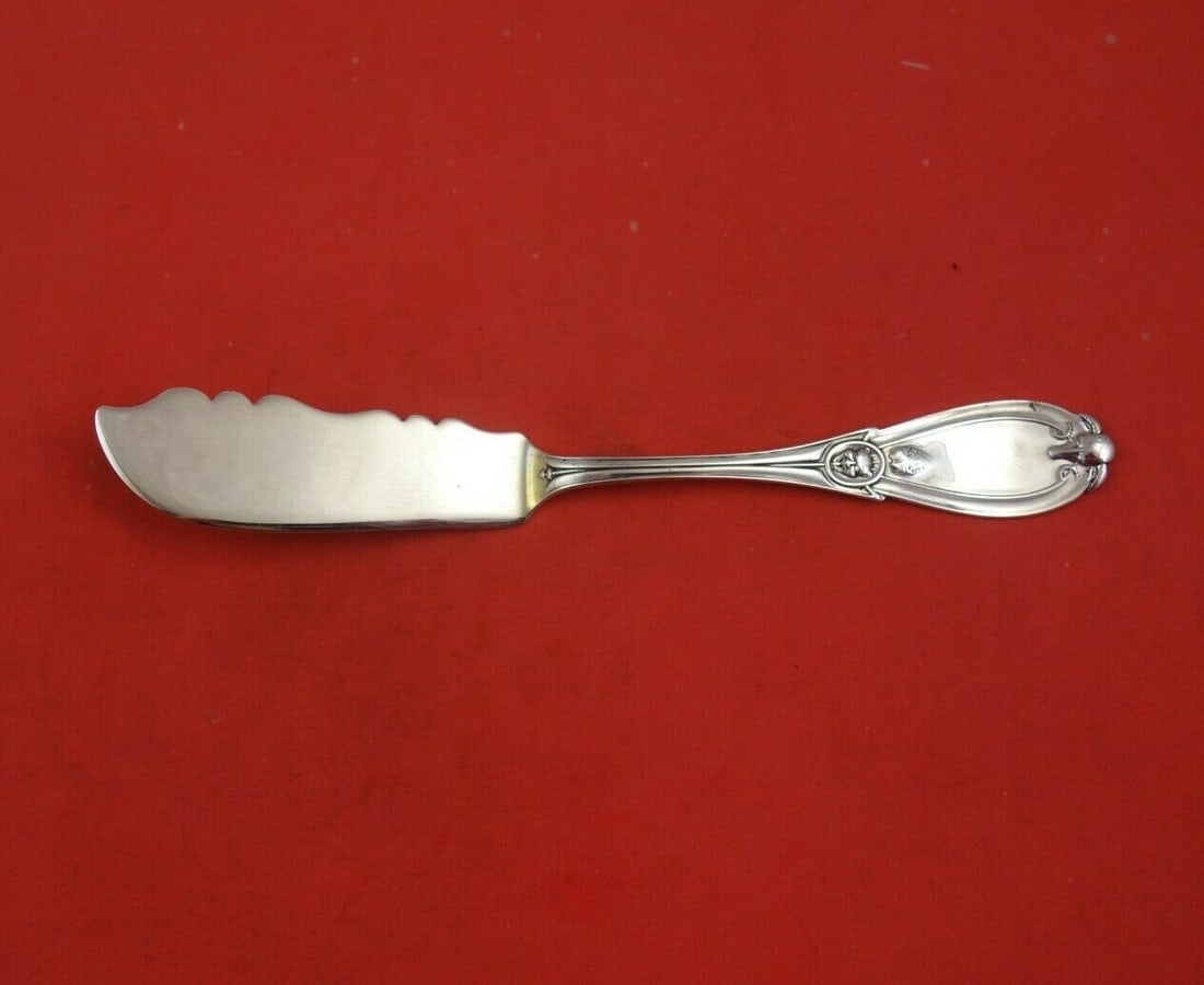 Grecian Master Butter Knife by Whiting 8 Inch Sterling Silver Gold Washed: Grecian Master Butter Knife by Whiting 8 Inch Sterling Silver Gold Washed Introducing the Grecian Master Butter Knife by Whiting-Hebbard, a stunning piece crafted from sterling silver, dating back to 