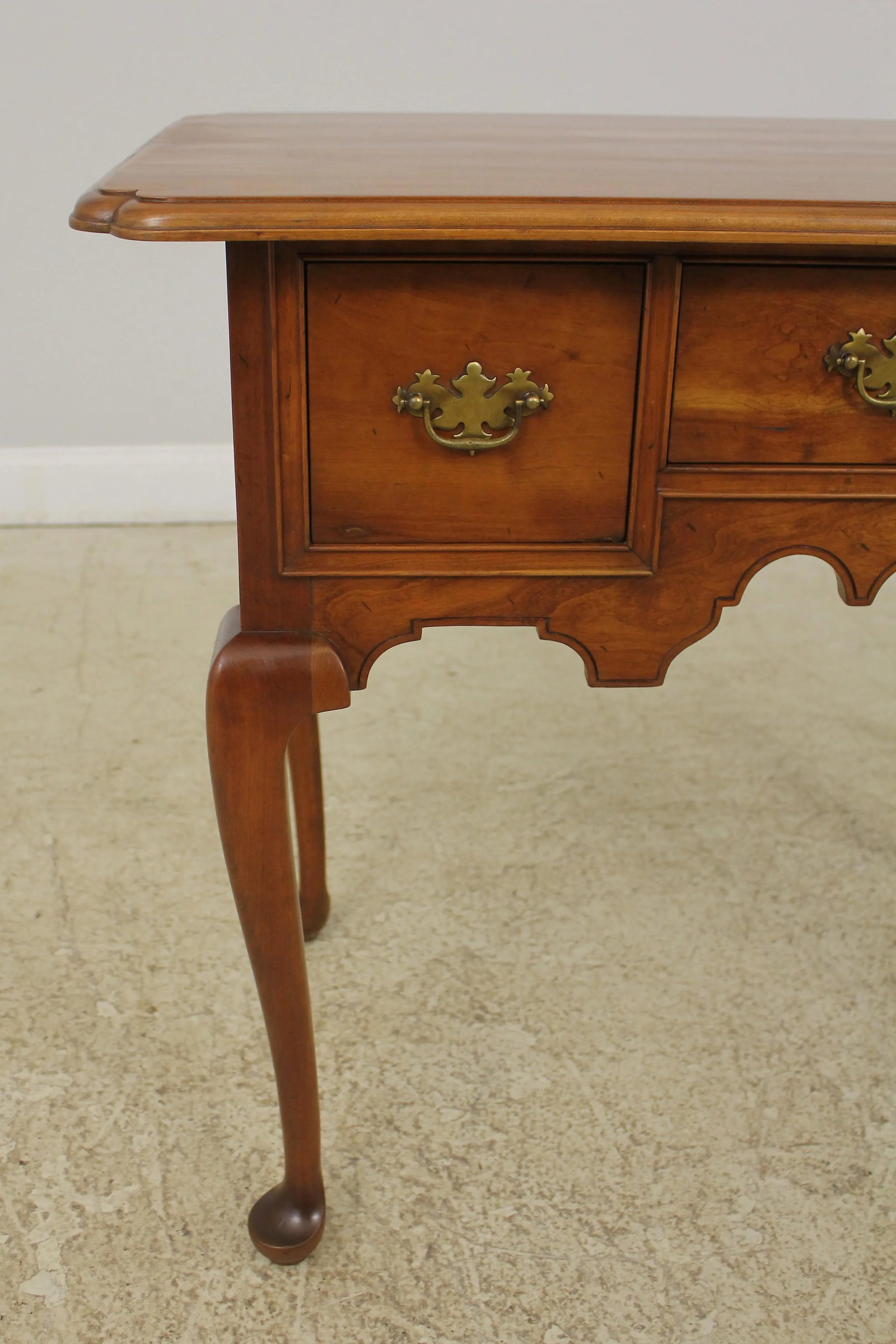 Stickley Queen Anne Solid Cherry Lowboy Dressing Table with Brass Hardware - 4