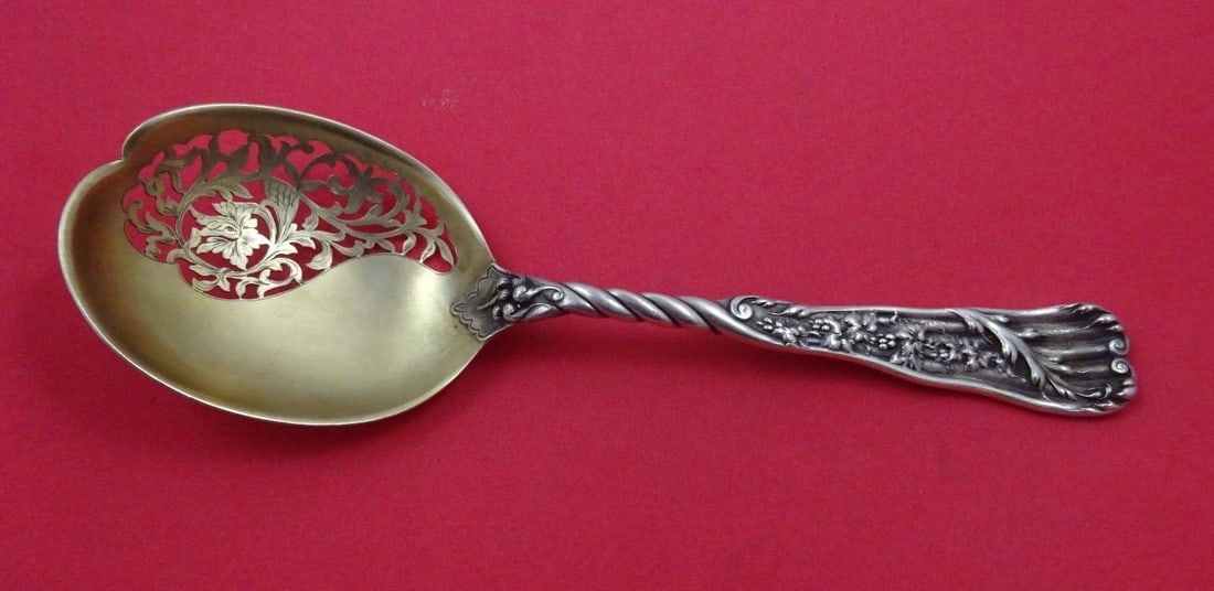 Reed and Barton Sterling Silver Gold Wash Pea Spoon 9 3/8 Heavy Cast Bright Cut (1 of 1)
