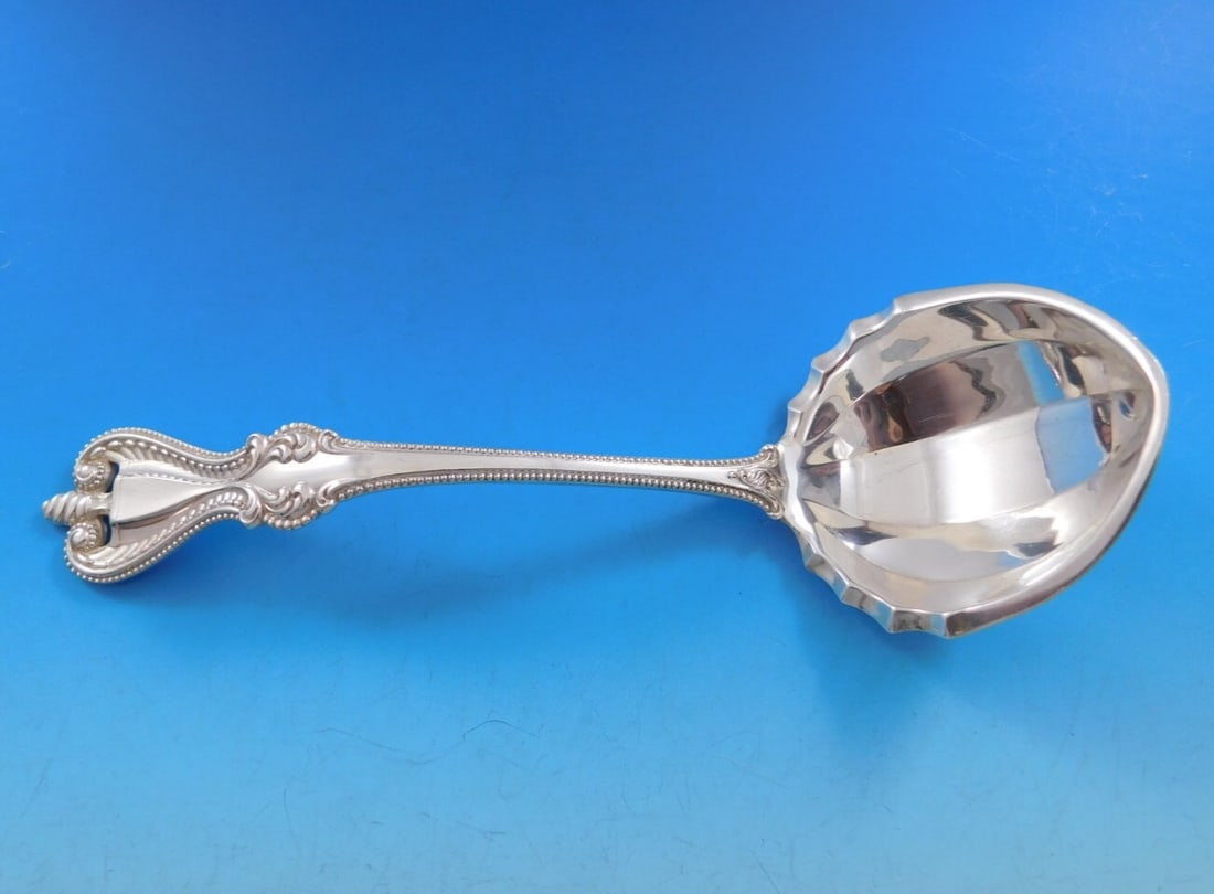 Sterling Silver Gravy Ladle 7 3/8 Inch Old Colonial Pattern by Towle (1 of 4)