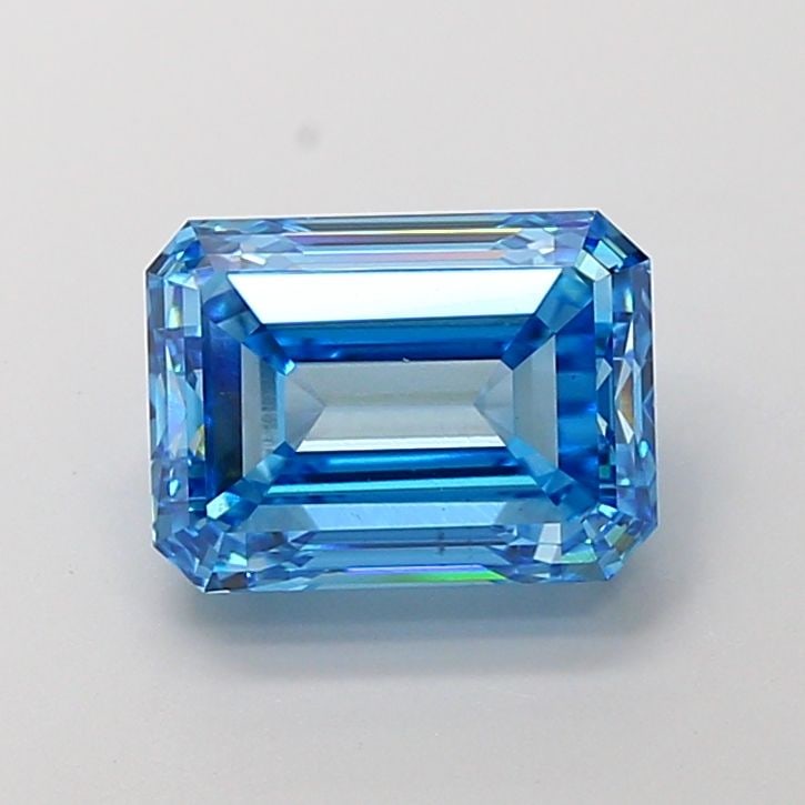 Loose Diamond - EMERALD 5.0ct Fancy Vivid Blue VS2: Loose Diamond - EMERALD 5.0ct Fancy Vivid Blue VS2 Source: This is a real non-mined Diamond that has been grown in a lab Shape: EMERALD Carats: 5.0 Color: Fancy Vivid Blue Certification: IGI Video: