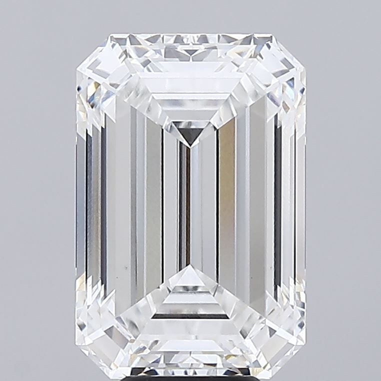 Loose Diamond - EMERALD 8.34ct F VS1: Loose Diamond - EMERALD 8.34ct F VS1 Source: This is a real non-mined Diamond that has been grown in a lab Shape: EMERALD Carats: 8.34 Color: F Clarity: VS1 Certification: GIA Video: