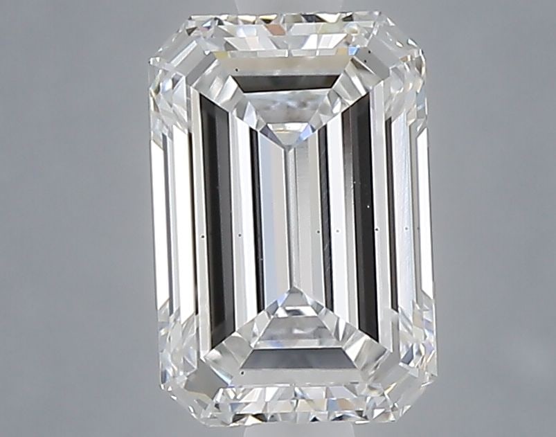 Loose Diamond - EMERALD 1.09ct E VS1: Loose Diamond - EMERALD 1.09ct E VS1 Source: This is a real non-mined Diamond that has been grown in a lab Shape: EMERALD Carats: 1.09 Color: E Clarity: VS1 Certification: NONE Video: