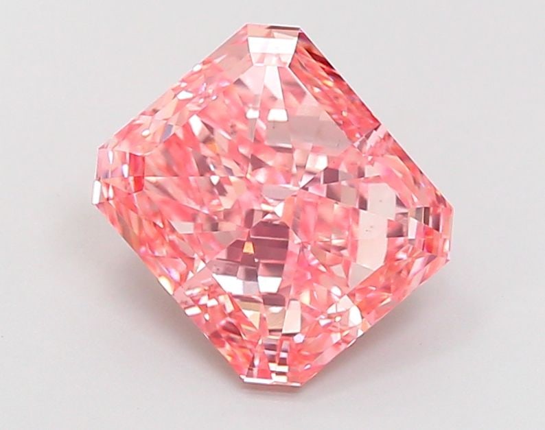 Loose Diamond - RADIANT 3.03ct Fancy Vivid Pink VS2: Loose Diamond - RADIANT 3.03ct Fancy Vivid Pink VS2 Source: This is a real non-mined Diamond that has been grown in a lab Shape: RADIANT Carats: 3.03 Color: Fancy Vivid Pink Certification: IGI Video: