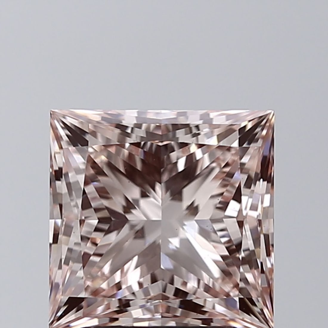 Loose Diamond - PRINCESS 3.02ct Fancy Pink VS1: Loose Diamond - PRINCESS 3.02ct Fancy Pink VS1 Source: This is a real non-mined Diamond that has been grown in a lab Shape: PRINCESS Carats: 3.02 Color: Fancy Pink Certification: IGI Video: