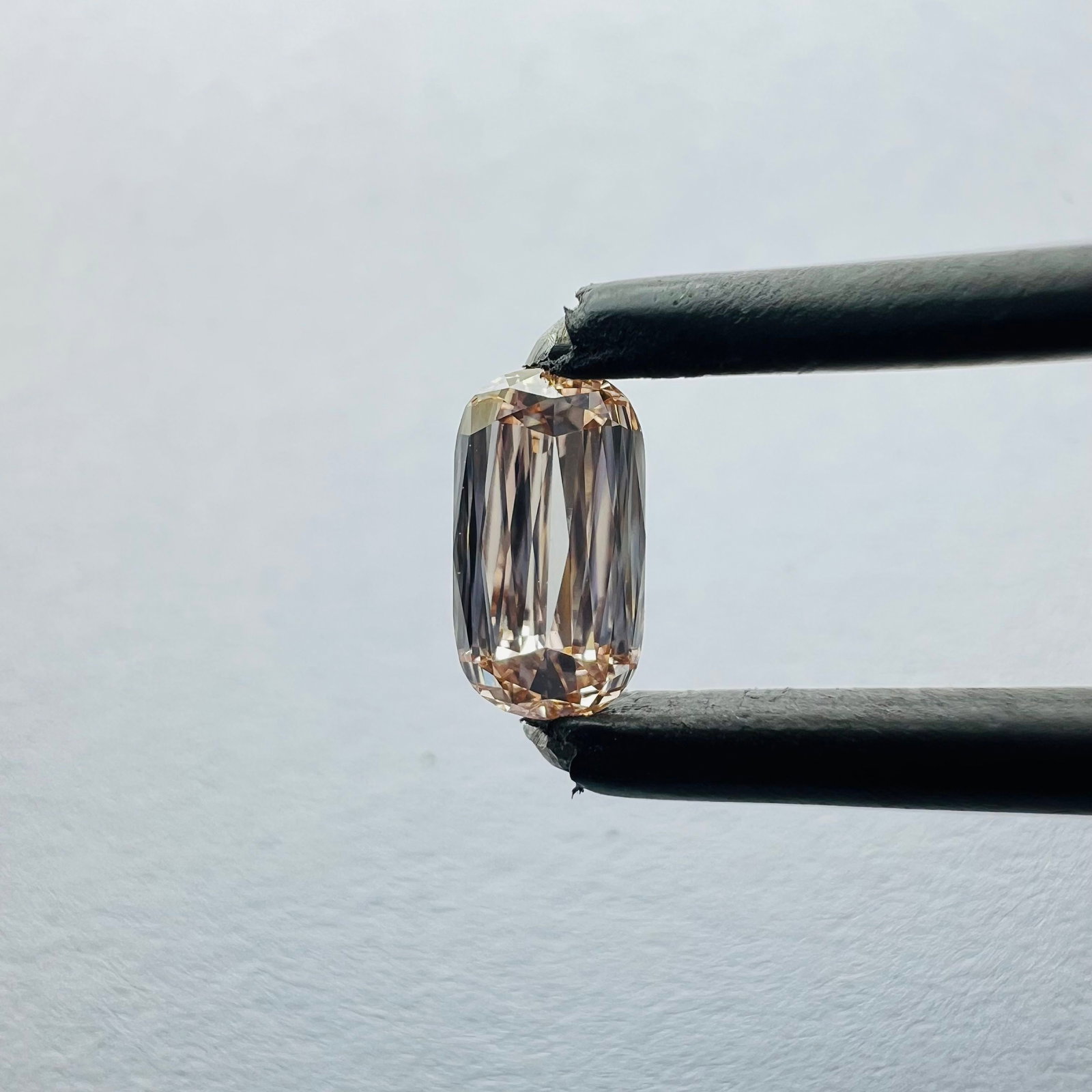 Loose Diamond - OTHER 0.33ct Pink VVS2: Loose Diamond - OTHER 0.33ct Pink VVS2 Source: This is a real non-mined Diamond that has been grown in a lab Shape: OTHER Carats: 0.33 Color: Pink Certification: NONE Additional images available upon