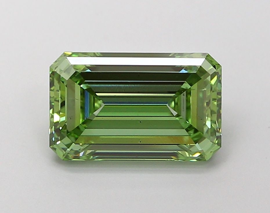 Loose Diamond - EMERALD 3.01ct Fancy Vivid Green SI1: Loose Diamond - EMERALD 3.01ct Fancy Vivid Green SI1 Source: This is a real non-mined Diamond that has been grown in a lab Shape: EMERALD Carats: 3.01 Color: Fancy Vivid Green Certification: IGI Video
