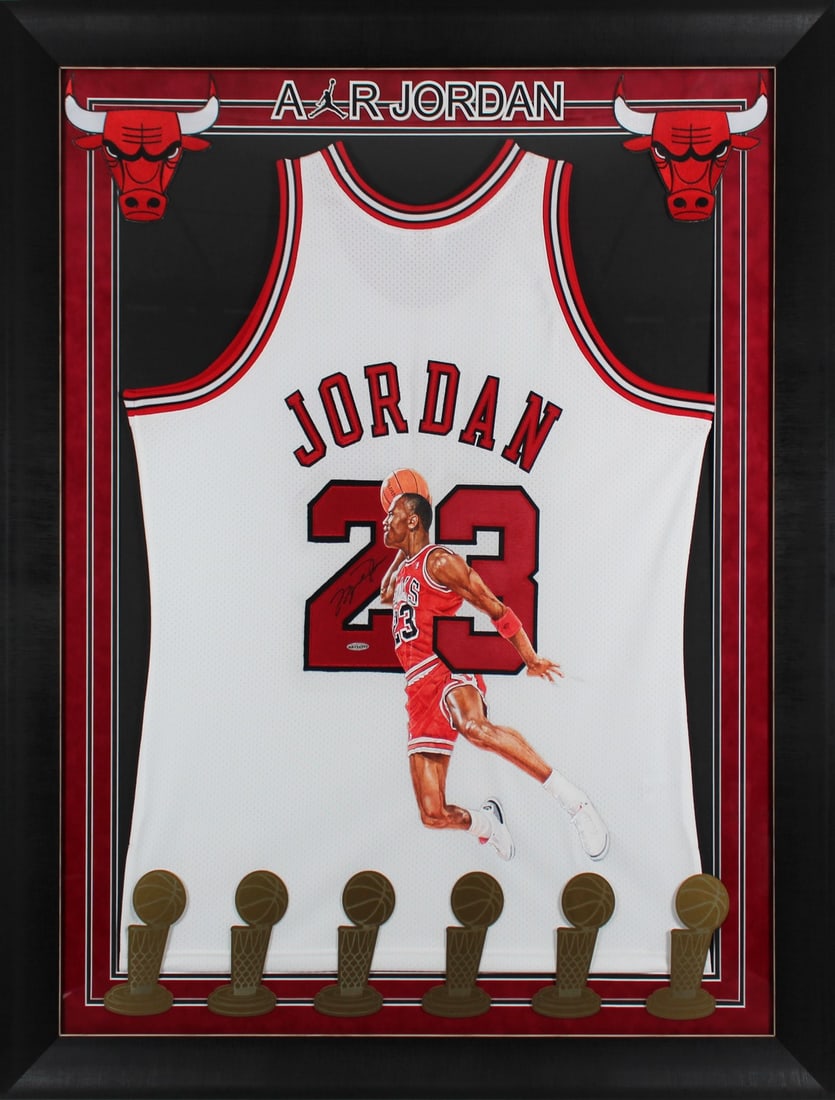 Michael Jordan Signed Hand Painted Framed Jersey UDA Chicago Bulls: Michael Jordan Signed Hand Painted Framed Jersey UDA Chicago Bulls This stunning framed jersey features a hand-painted design by William Zavala, commemorating the legendary Michael Jordan of the Chica