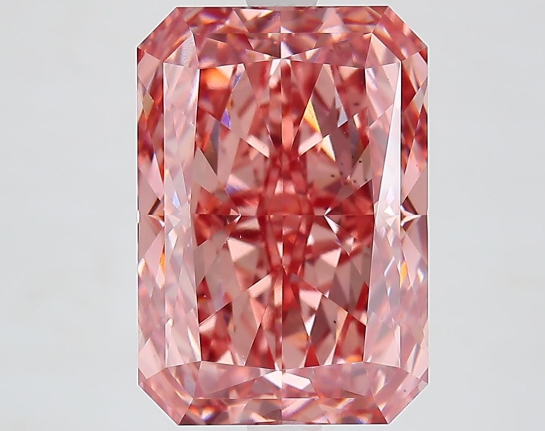 Loose Diamond - RADIANT 6.06ct Fancy Vivid Pink VS2: Loose Diamond - RADIANT 6.06ct Fancy Vivid Pink VS2 Source: This is a real non-mined Diamond that has been grown in a lab Shape: RADIANT Carats: 6.06 Color: Fancy Vivid Pink Certification: IGI Video: