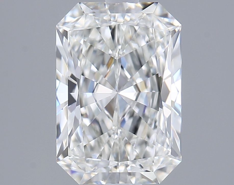 Loose Diamond - RADIANT 1.95ct E VVS1: Loose Diamond - RADIANT 1.95ct E VVS1 Source: This is a real non-mined Diamond that has been grown in a lab Shape: RADIANT Carats: 1.95 Color: E Clarity: VVS1 Certification: IGI Video: Video Link