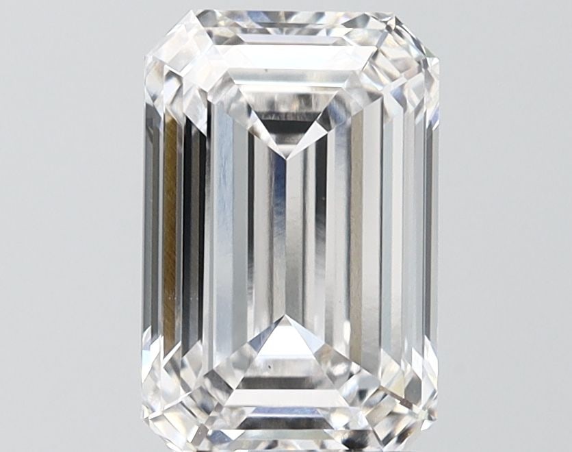Loose Diamond - EMERALD 2.59ct E VS1: Loose Diamond - EMERALD 2.59ct E VS1 Source: This is a real non-mined Diamond that has been grown in a lab Shape: EMERALD Carats: 2.59 Color: E Clarity: VS1 Certification: IGI Video: