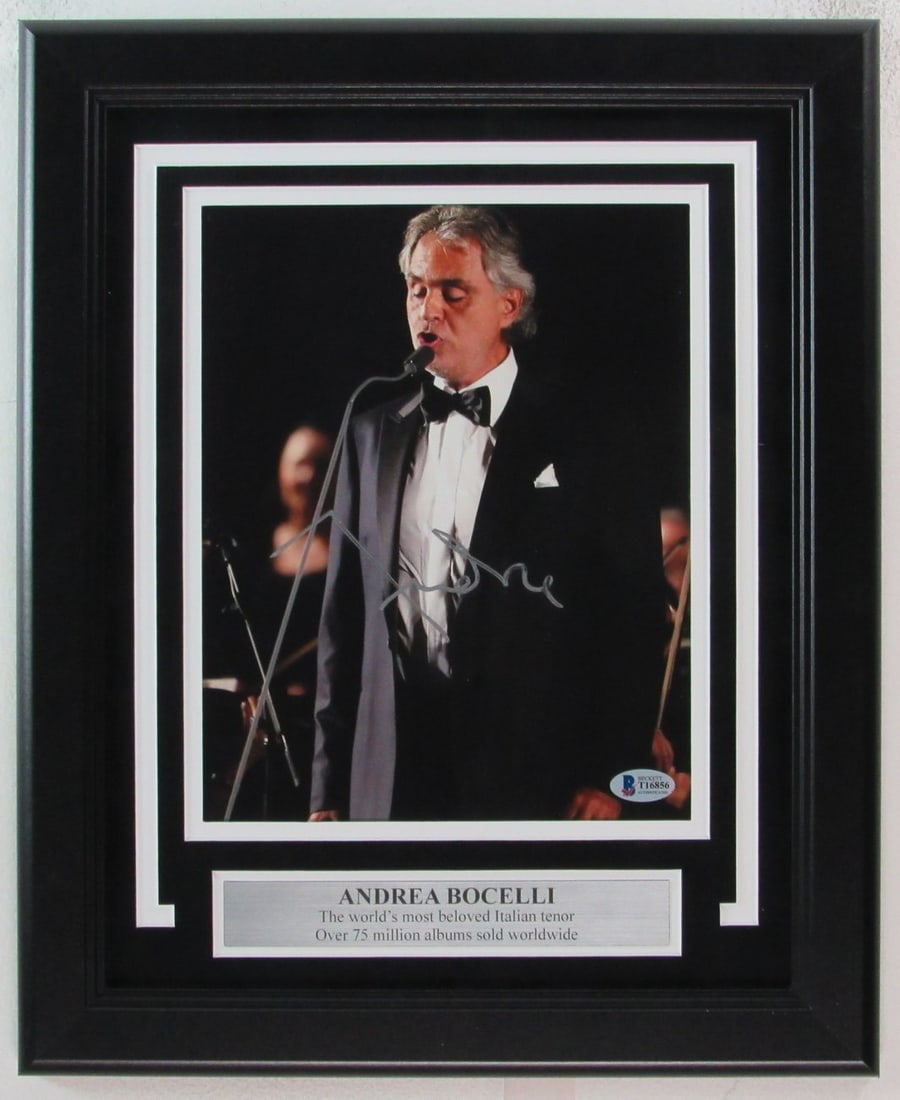 Framed 8x10 Andrea Bocelli Photo Authenticated by Beckett (1 of 5)