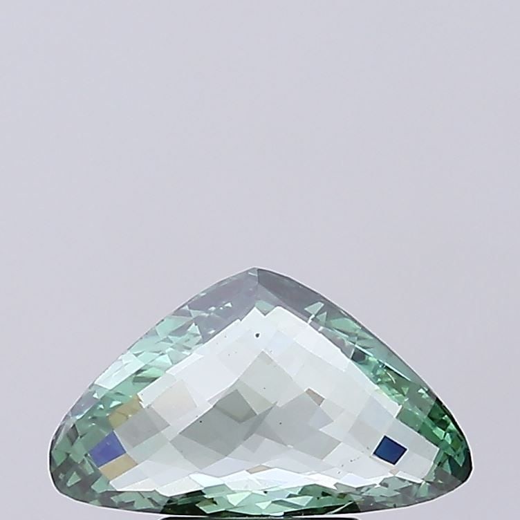 Loose Diamond - OTHER 1.94ct Fancy Vivid Green VS2: Loose Diamond - OTHER 1.94ct Fancy Vivid Green VS2 Source: This is a real non-mined Diamond that has been grown in a lab Shape: OTHER Carats: 1.94 Color: Fancy Vivid Green Certification: IGI Video: