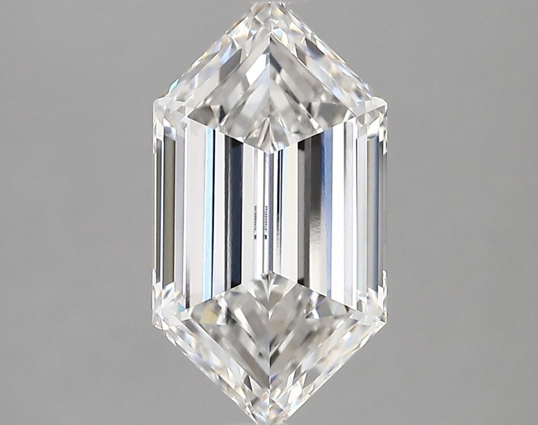 Loose Diamond - HEXAGONAL 2.88ct E VVS2: Loose Diamond - HEXAGONAL 2.88ct E VVS2 Source: This is a real non-mined Diamond that has been grown in a lab Shape: HEXAGONAL Carats: 2.88 Color: E Clarity: VVS2 Certification: IGI Video: