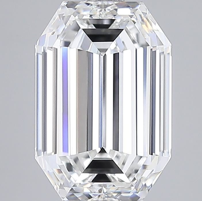 Loose Diamond - OCTAGONAL 3.5ct E VVS2: Loose Diamond - OCTAGONAL 3.5ct E VVS2 Source: This is a real non-mined Diamond that has been grown in a lab Shape: OCTAGONAL Carats: 3.5 Color: E Clarity: VVS2 Certification: IGI Additional images av