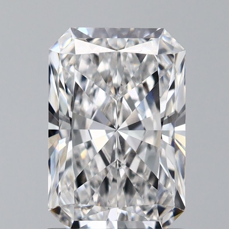 Loose Diamond - RADIANT 1.55ct E VVS2: Loose Diamond - RADIANT 1.55ct E VVS2 Source: This is a real non-mined Diamond that has been grown in a lab Shape: RADIANT Carats: 1.55 Color: E Clarity: VVS2 Certification: IGI Video: Video Link