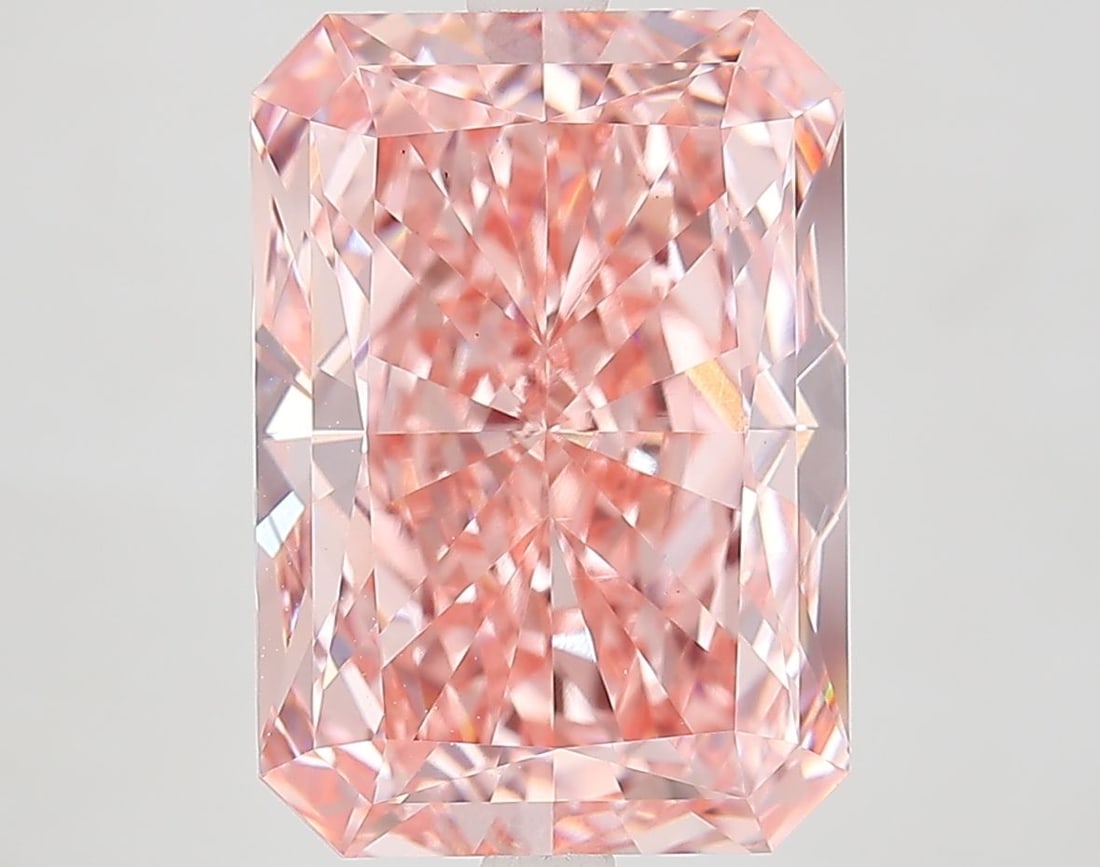 Loose Diamond - RADIANT 6.52ct Fancy Vivid Pink VS1: Loose Diamond - RADIANT 6.52ct Fancy Vivid Pink VS1 Source: This is a real non-mined Diamond that has been grown in a lab Shape: RADIANT Carats: 6.52 Color: Fancy Vivid Pink Certification: IGI Video: