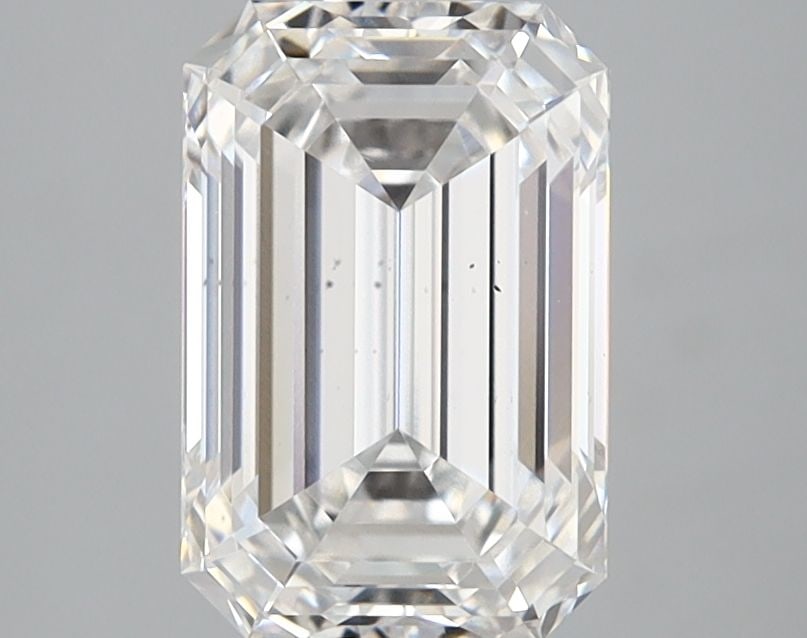 Loose Diamond - EMERALD 2.07ct D VS2: Loose Diamond - EMERALD 2.07ct D VS2 Source: This is a real non-mined Diamond that has been grown in a lab Shape: EMERALD Carats: 2.07 Color: D Clarity: VS2 Certification: IGI Video: