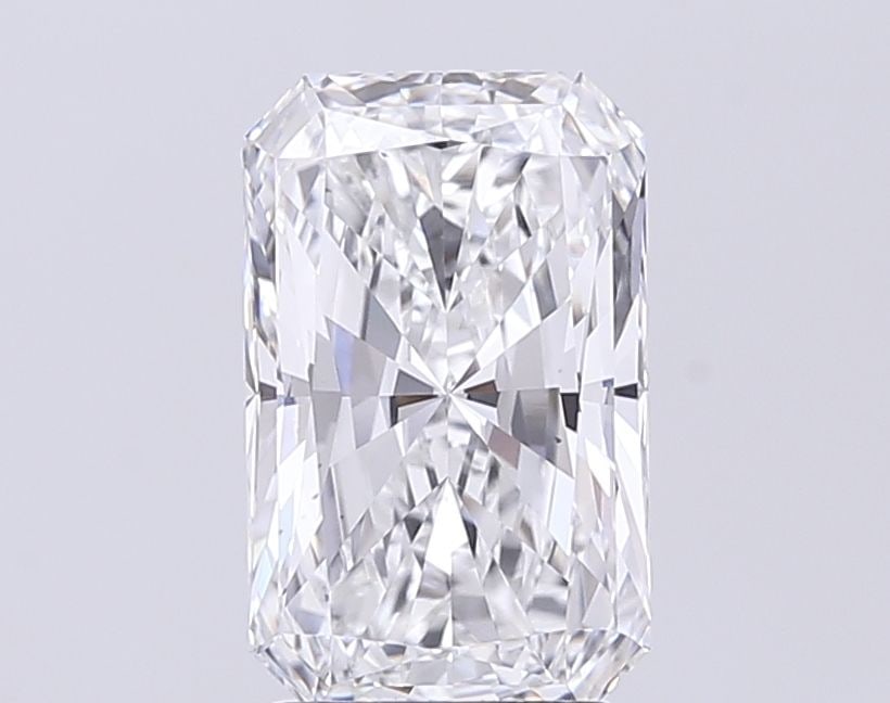 Loose Diamond - RADIANT 3.08ct E VS1: Loose Diamond - RADIANT 3.08ct E VS1 Source: This is a real non-mined Diamond that has been grown in a lab Shape: RADIANT Carats: 3.08 Color: E Clarity: VS1 Certification: IGI Video: