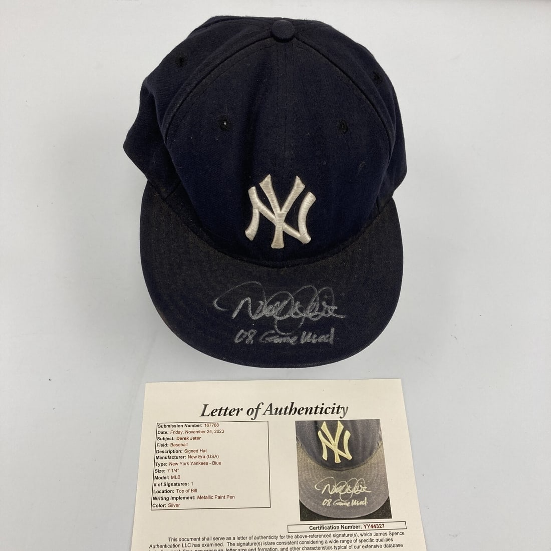 Derek Jeter Signed 2008 Game Used Yankees Hat with JSA COA: Derek Jeter Signed 2008 Game Used Yankees Hat with JSA COA Celebrate the legacy of baseball legend Derek Jeter with this rare 2008 game-used New York Yankees baseball hat. This authentic cap, signed b
