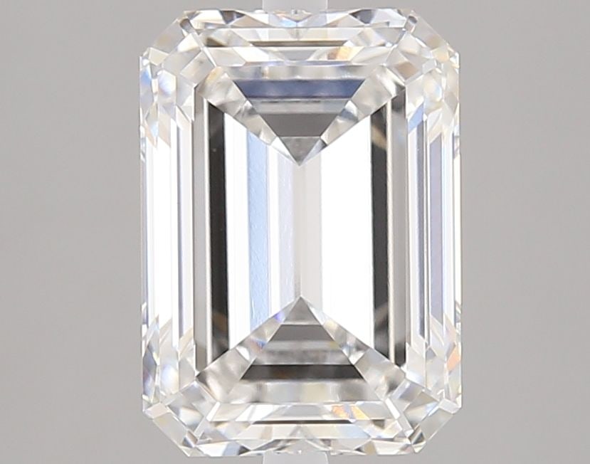 Loose Diamond - EMERALD 3.03ct E IF: Loose Diamond - EMERALD 3.03ct E IF Source: This is a real non-mined Diamond that has been grown in a lab Shape: EMERALD Carats: 3.03 Color: E Clarity: IF Certification: IGI Video: