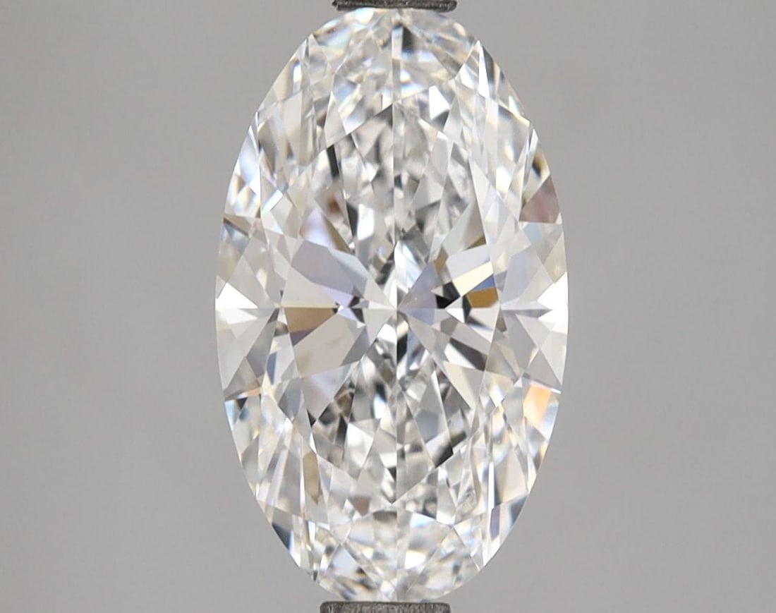 Loose Diamond - OVAL 2.51ct D VS1: Loose Diamond - OVAL 2.51ct D VS1 Source: This is a real non-mined Diamond that has been grown in a lab Shape: OVAL Carats: 2.51 Color: D Clarity: VS1 Certification: IGI Video: Video Link Additional