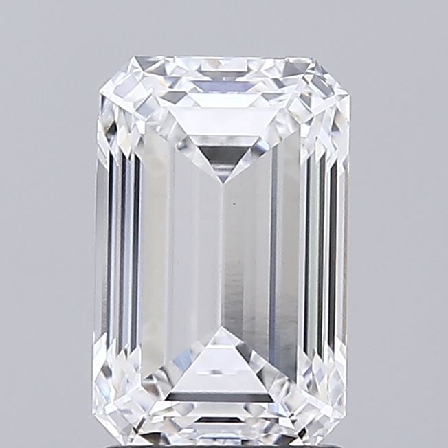 Loose Diamond - EMERALD 2.1ct D VVS2: Loose Diamond - EMERALD 2.1ct D VVS2 Source: This is a real non-mined Diamond that has been grown in a lab Shape: EMERALD Carats: 2.1 Color: D Clarity: VVS2 Certification: IGI Video: