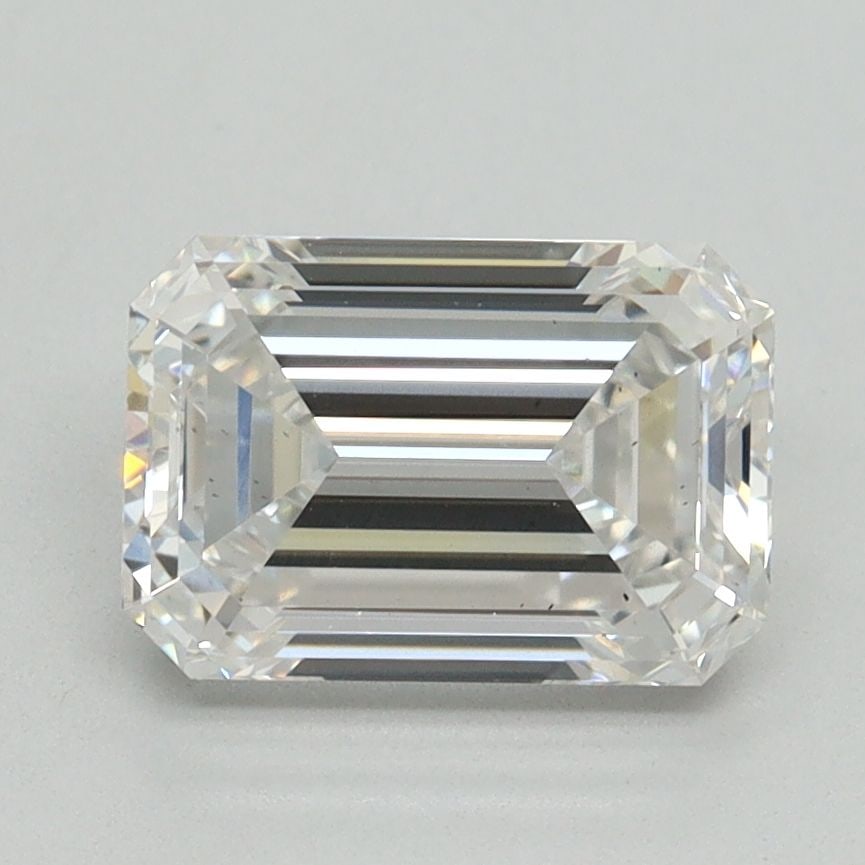 Loose Diamond - EMERALD 2.14ct E VS2: Loose Diamond - EMERALD 2.14ct E VS2 Source: This is a real non-mined Diamond that has been grown in a lab Shape: EMERALD Carats: 2.14 Color: E Clarity: VS2 Certification: NONE Video: Video Link